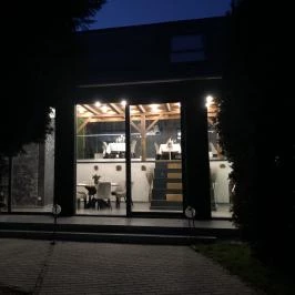 Góré Restaurant Kisharsány - Külső kép