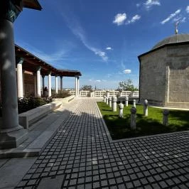 Gül Baba Türbe és Rózsakert Budapest - Külső kép