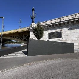 Hableány hajó áldozatainak emlékhelye, Budapest - Egyéb