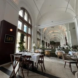 IDA Bistro, Budapest - Belső