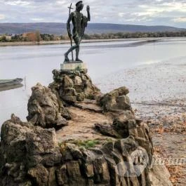 Keresztelő Szent János szobra Tata - Egyéb