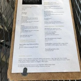 Kreinbacher Birtok , Somlóvásárhely - Vendéglátás