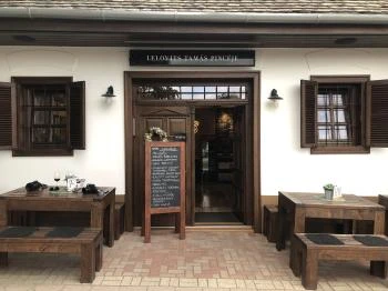 Lelovits Pincészet Villány