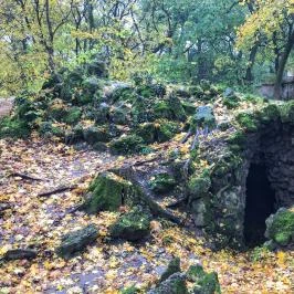 Műbarlangok Tata - Egyéb