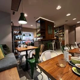 My Green Cup, Budapest - Belső