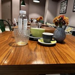 My Green Cup, Budapest - Belső