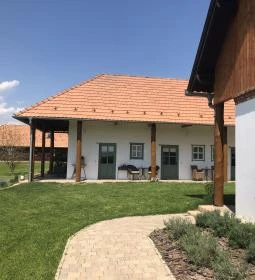 Őri Art Inn Panzió