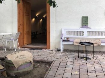 Az Ösvény projekt - specialty kávézó Tarcal