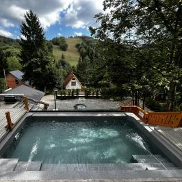 A Páholy - Grand Chalet Mátra Mátraszentistván - Medence/kert