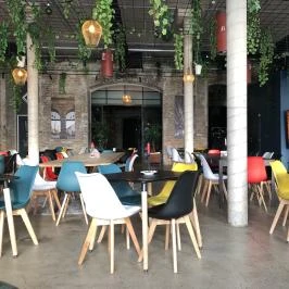 Rombusz Terasz, Budapest - Belső