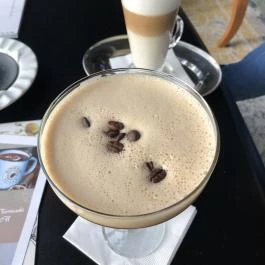 Rombusz Terasz, Budapest - Étel/ital