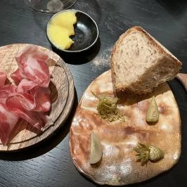 Salt, Budapest - Étel/ital