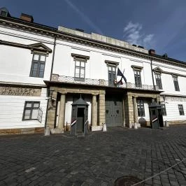 Sándor-palota Budapest - Külső kép