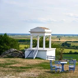 Sárga Borház Vendéglő, Mezőzombor - Külső kép