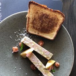 Sauska 48, Villány - Egyéb