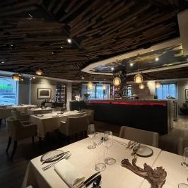 St. Andrea Restaurant, Budapest - Belső