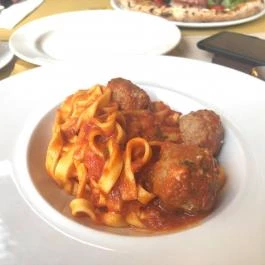 Trattoria Pomo D'Oro, Budapest - Étel/ital