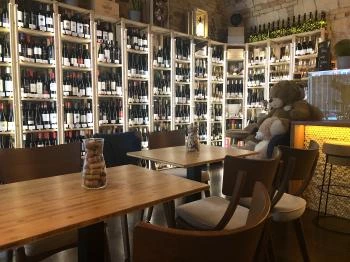 Wine Not? Hungarian Wine Shop & Bar Budapest