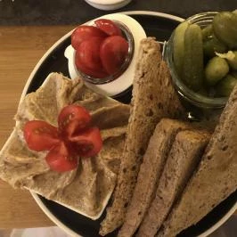 Wine Not? Hungarian Wine Shop & Bar, Budapest - Étel/ital