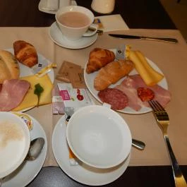 Art Hotel Szeged, Szeged - Vendéglátás