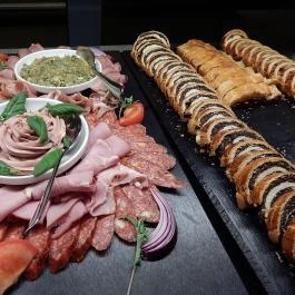 Art Hotel Szeged, Szeged - Vendéglátás