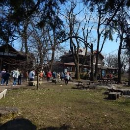 Báró Eötvös Loránd Turistaház Dobogókő - Külső kép