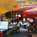 Café Vian - Liszt Ferenc tér Budapest - Külső kép