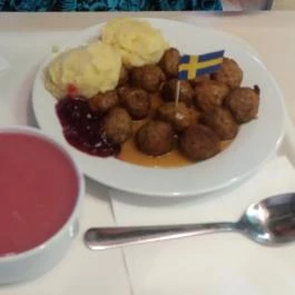 IKEA Budapest Étterem Budapest - Étel/ital