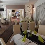 Kastélydomb Kávézó és Étterem Várpalota - Belső