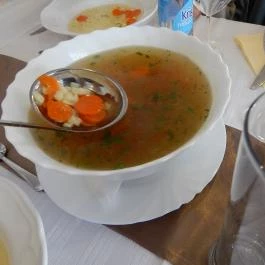  Kastélydomb Kávézó és Étterem Várpalota - Étel/ital