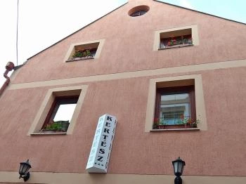 Kertész Panzió Étterme Győr