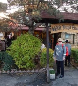 Két Fenyő Étterem 