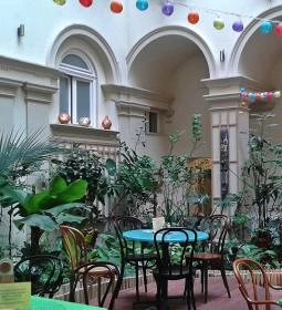 Magház Étterem & Teaház