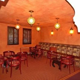 Mesés Shiraz Hotel Egerszalók - Belső