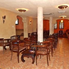 Mesés Shiraz Hotel Egerszalók - Belső