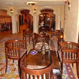 Mesés Shiraz Hotel Egerszalók - Belső