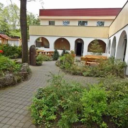 Veranda Étterem és Kávézó Tata - Külső kép