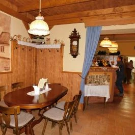 Puskás Sörkert Fertőrákos - Belső