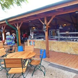 Puskás Sörkert Fertőrákos - Belső