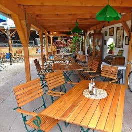 Puskás Sörkert Fertőrákos - Külső kép