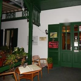 Svájci Lak Panzió Nyíregyháza - Külső kép