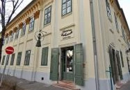 Százéves Cukrászda Gyula