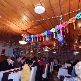 X-games Hotel, Sport és Rendezvényközpont Tiszaug - Belső