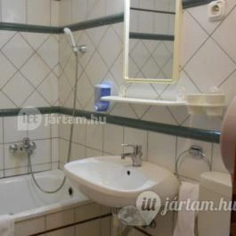 Napsugár Apartman , Hévíz - Szobák