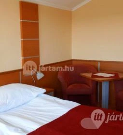 Napsugár Apartman 