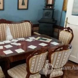 Százéves Cukrászda, Gyula - Belső