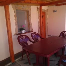 Tiszavirág Apartman Tiszakeszi - Medence/kert