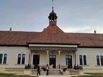 Almásy-kastély Törökszentmiklós