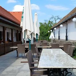 Ambrus Apát Fogadó Garáb - Egyéb