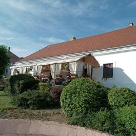 Ara Étterem , Mór - Egyéb